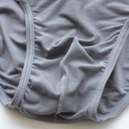 plain color men's briefs.jpg