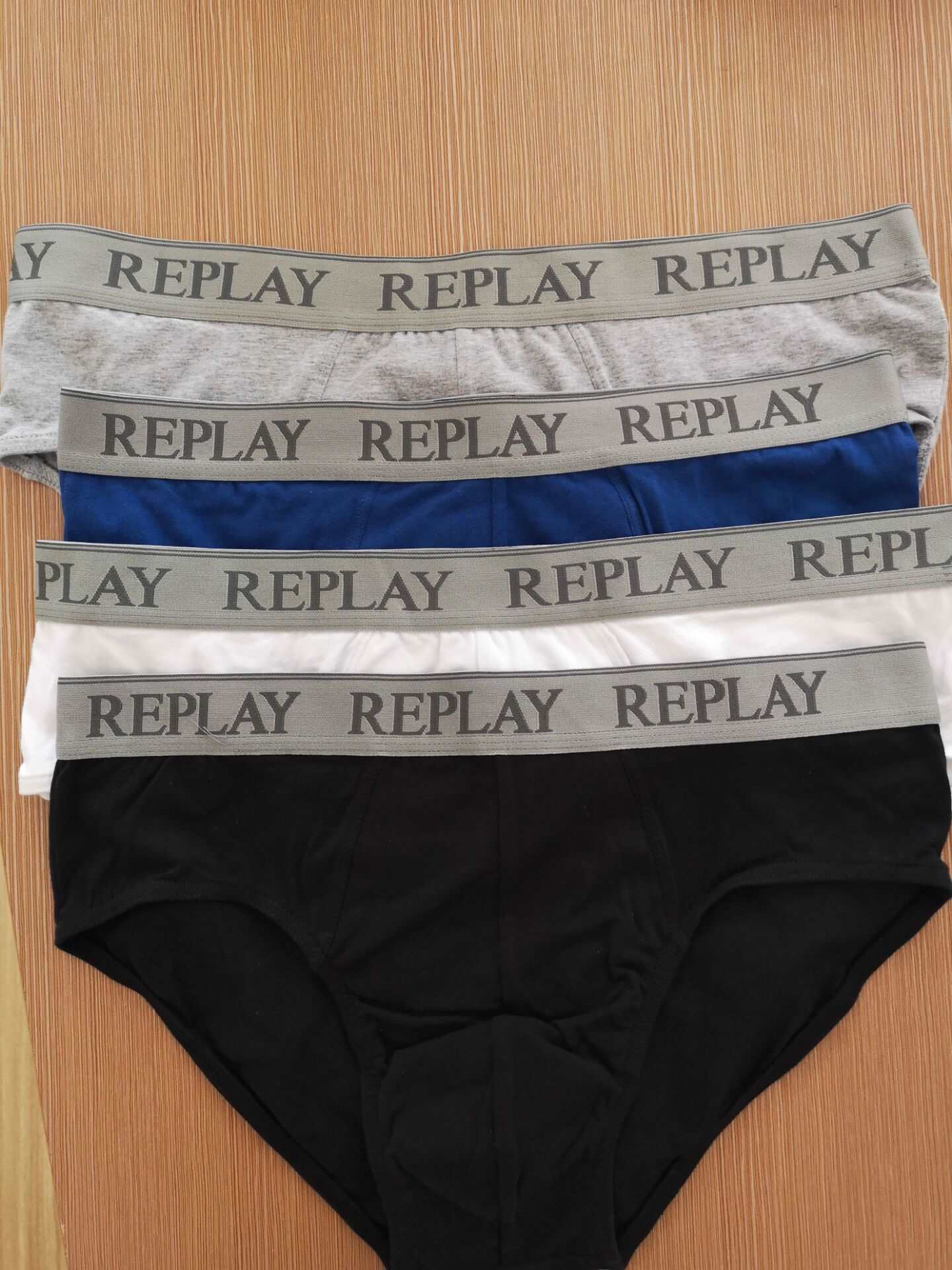 men's briefs
